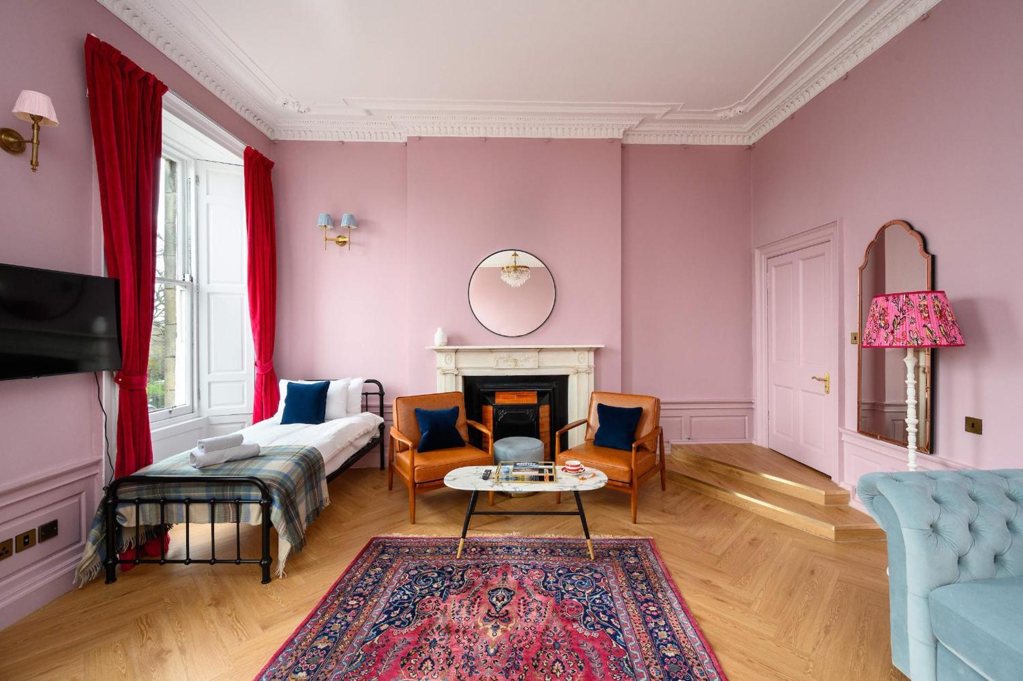 Queen Charlotte Guesthouse Edinburgh Exterior photo